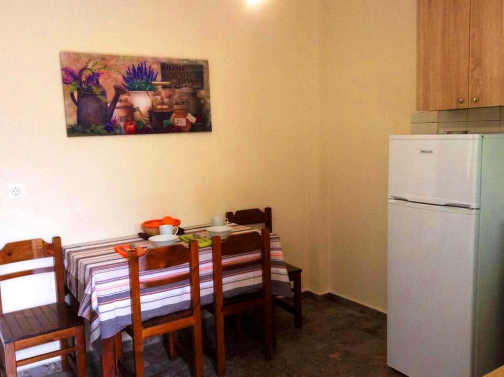 Varvara Studios & Apartments I Peroulades  Екстер'єр фото