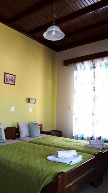 Varvara Studios & Apartments I Peroulades  Екстер'єр фото