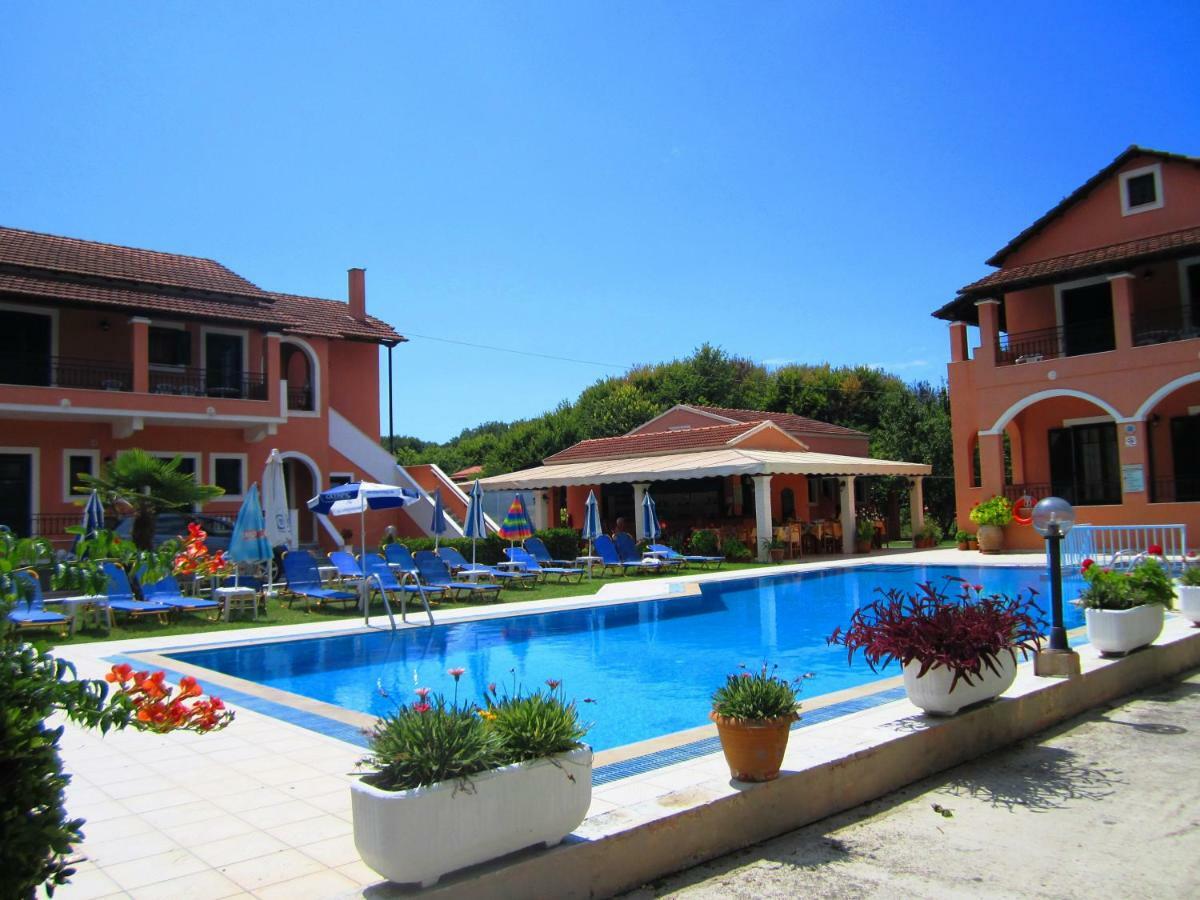 Varvara Studios & Apartments I Peroulades  Екстер'єр фото